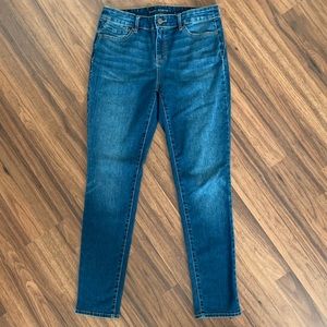 CHICO’S Platinum Jegging Size 0